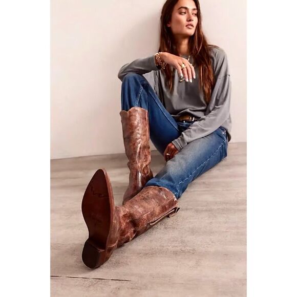 New Free People We The Free Allistar Pointed Boots sz 9 - Picture 1 of 8
